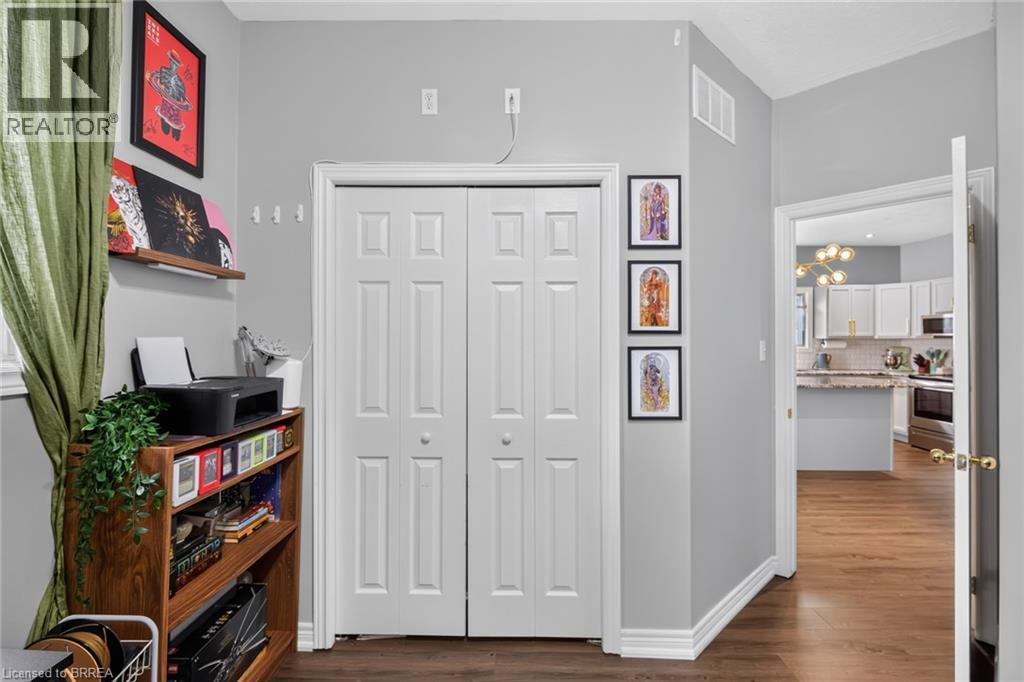 219 Shellard Lane Unit# 11, Brantford, ON - Indoor