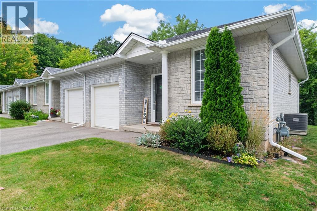 219 Shellard Lane Unit# 11, Brantford, ON - Outdoor