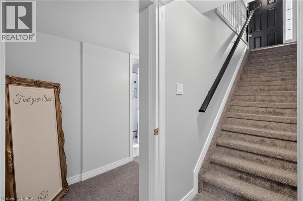 219 Shellard Lane Unit# 11, Brantford, ON - Indoor Photo Showing Other Room