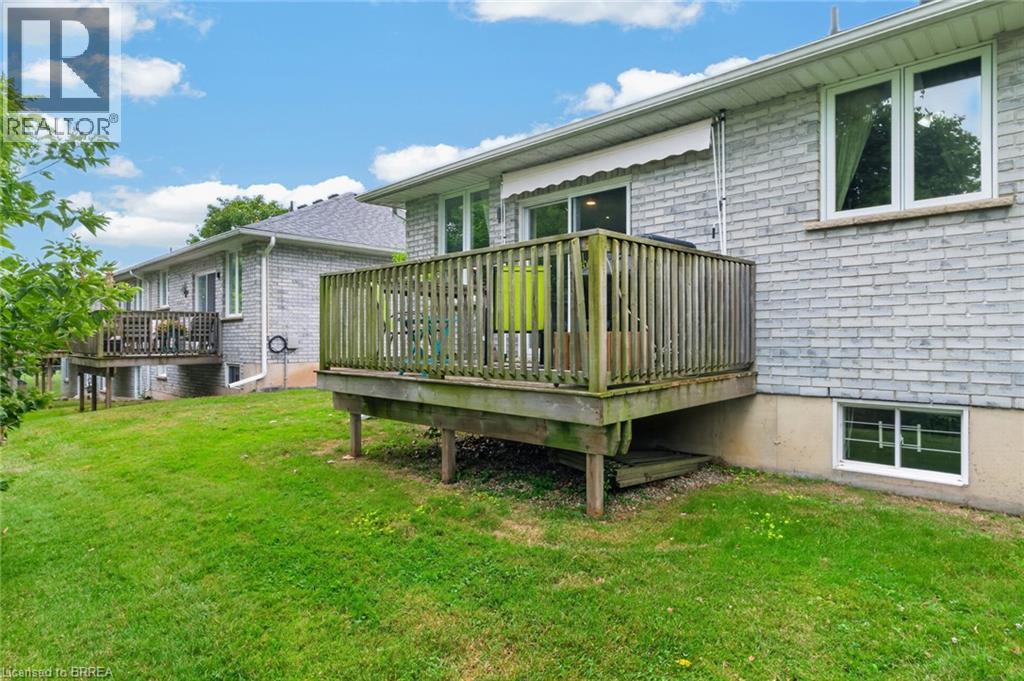 219 Shellard Lane Unit# 11, Brantford, ON - Outdoor With Deck Patio Veranda With Exterior
