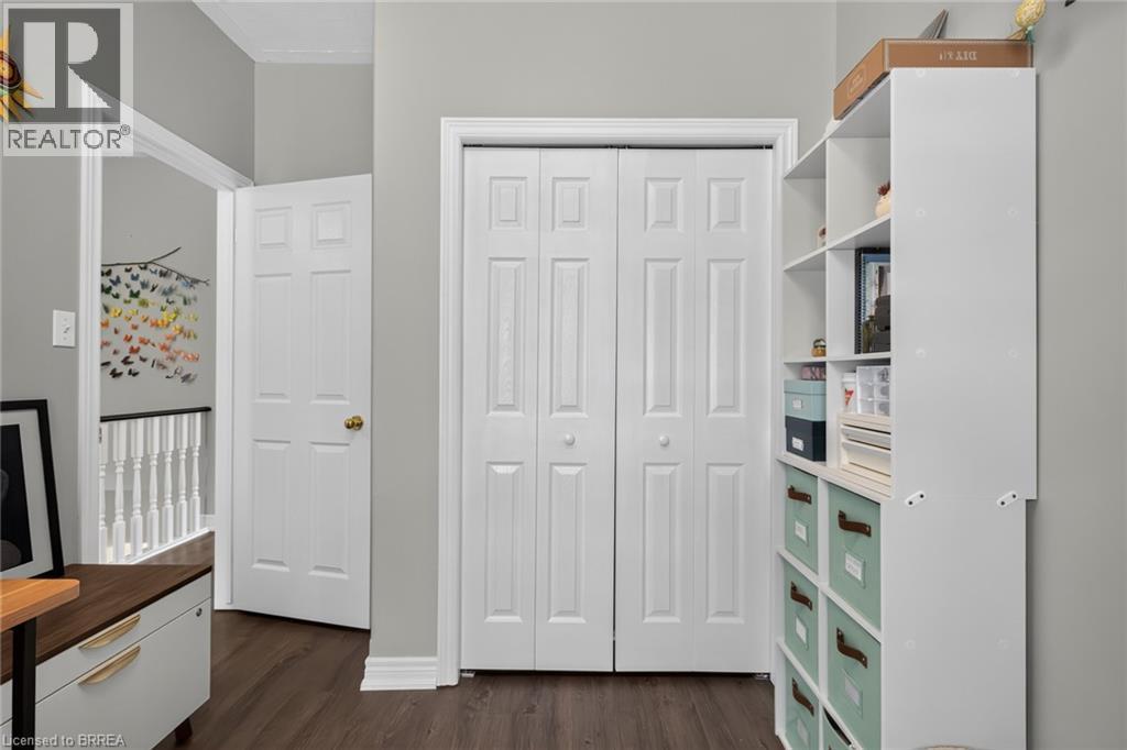 219 Shellard Lane Unit# 11, Brantford, ON - Indoor