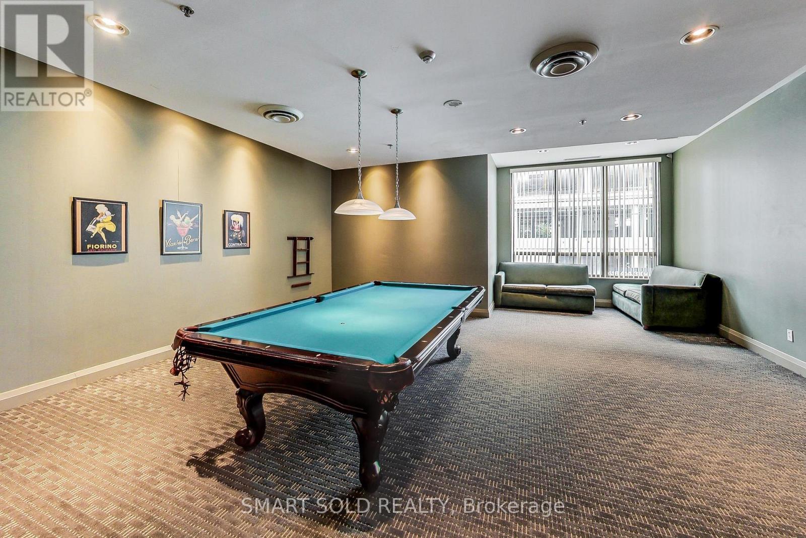 1512 - 18 Parkview Avenue, Toronto, ON - Indoor Photo Showing Other Room
