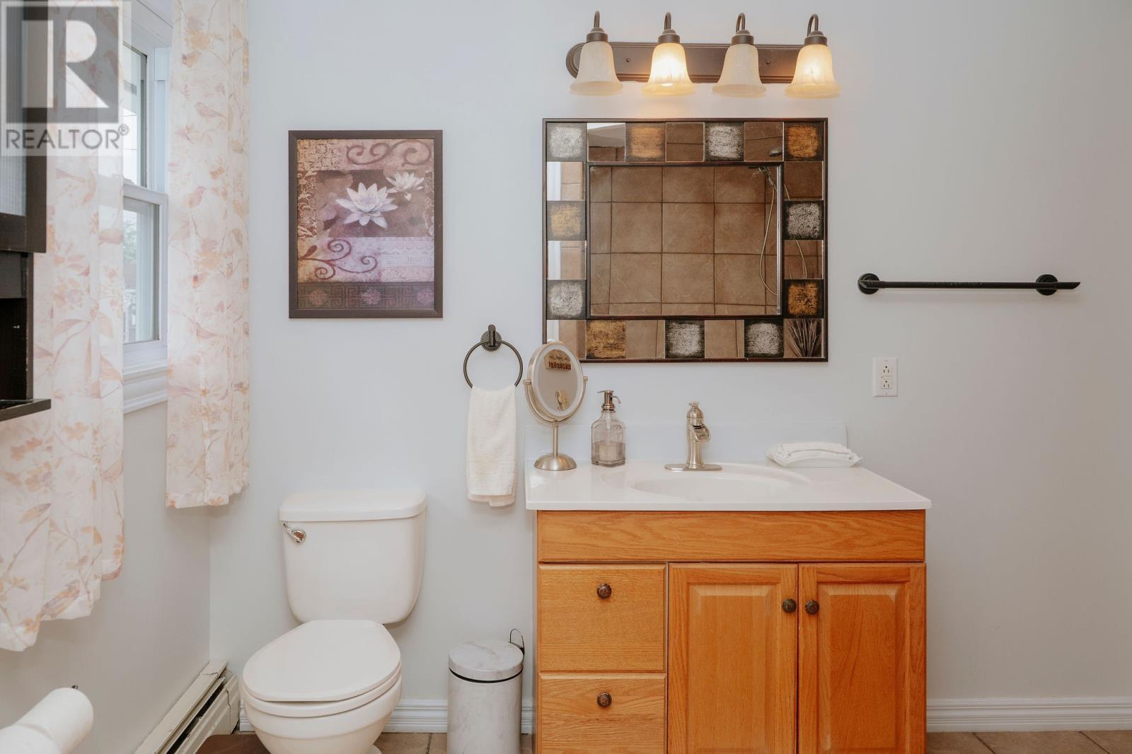 58 Byrd Avenue, Gander, NL - Indoor Photo Showing Bathroom