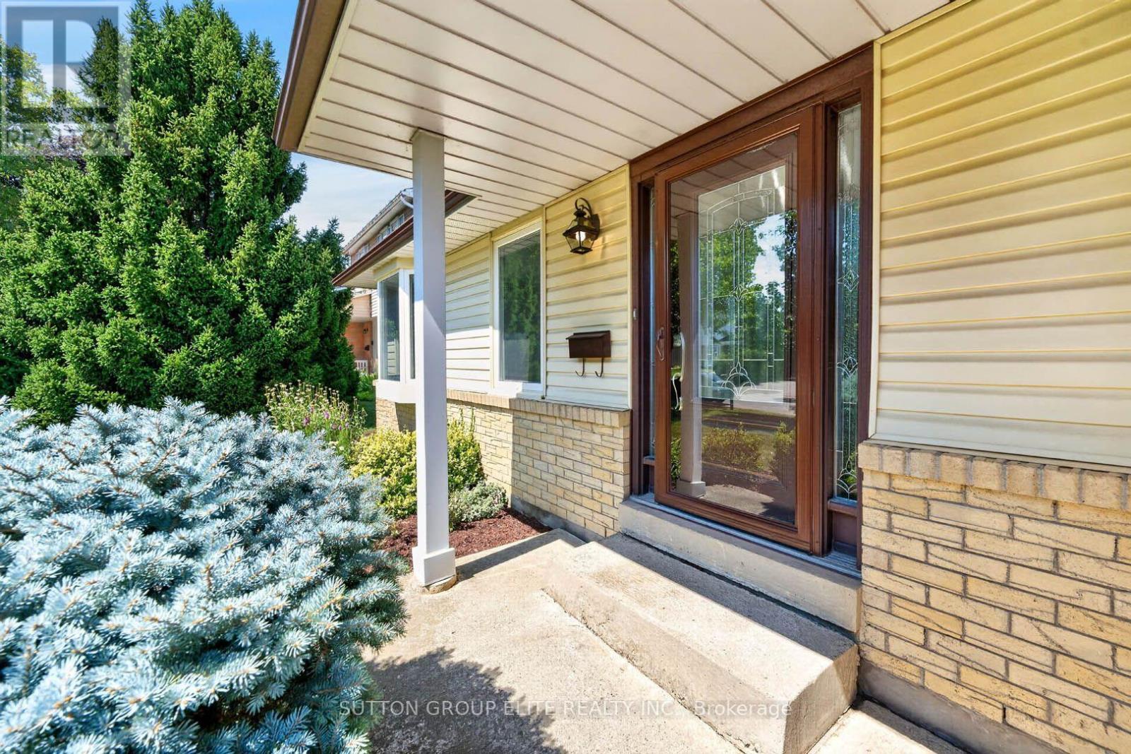 35 Mancroft Crescent, Brampton, ON - Outdoor With Exterior