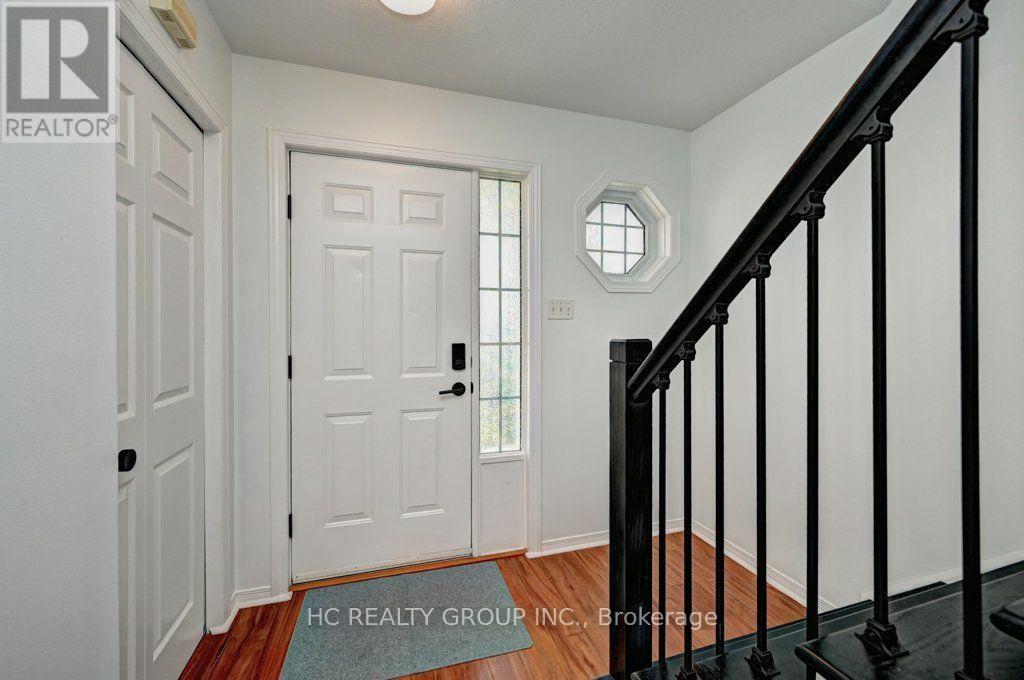 271 Resurrection Drive, Kitchener, ON - Indoor Photo Showing Other Room