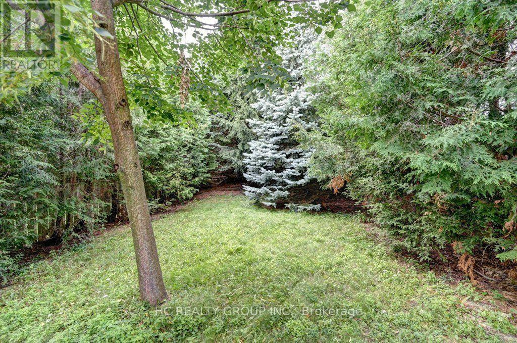 271 Resurrection Drive, Kitchener, ON - Outdoor