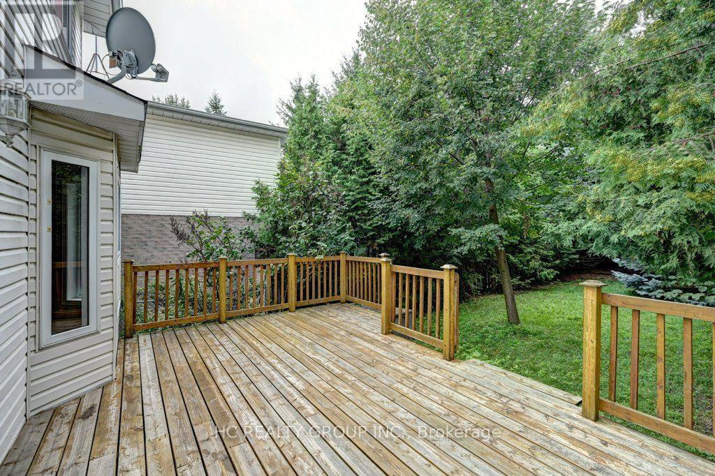 271 Resurrection Drive, Kitchener, ON - Outdoor With Deck Patio Veranda