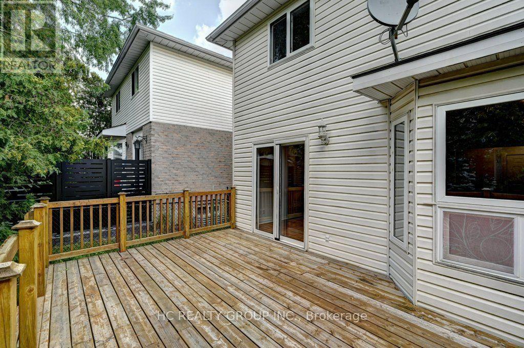 271 Resurrection Drive, Kitchener, ON - Outdoor With Deck Patio Veranda With Exterior