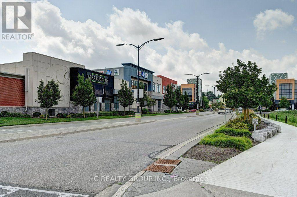 271 Resurrection Drive, Kitchener, ON - Outdoor