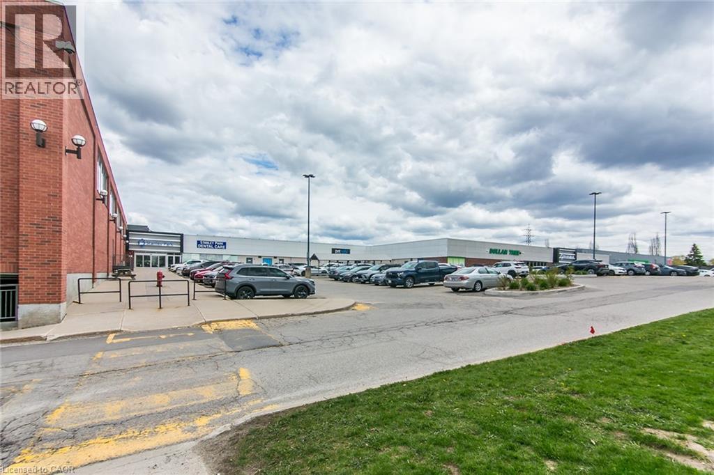 24 Midland Drive Unit# 402, Kitchener, ON - Outdoor