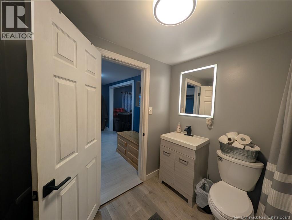 382 Eldersley Avenue, Saint John, NB - Indoor Photo Showing Bathroom
