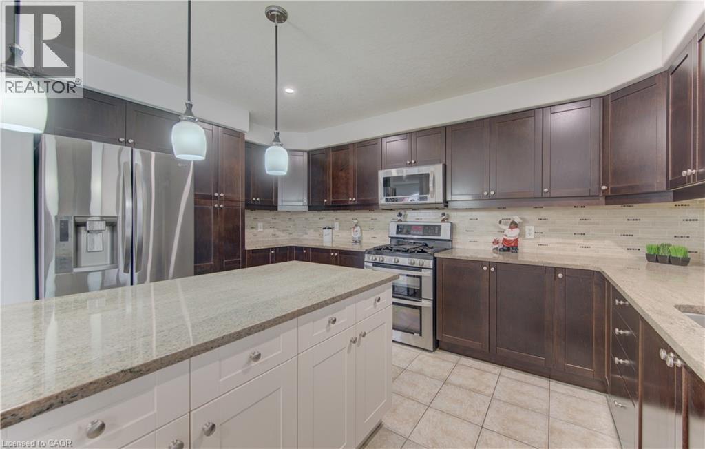 167 Westcliff Way, Cambridge, ON - Indoor Photo Showing Kitchen