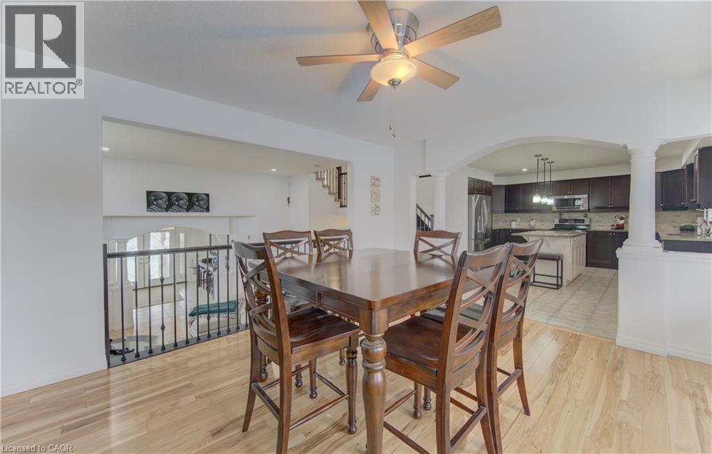 167 Westcliff Way, Cambridge, ON - Indoor Photo Showing Dining Room