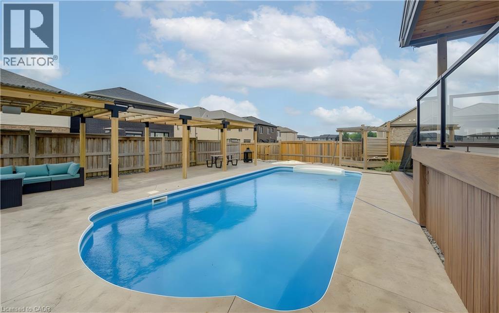 167 Westcliff Way, Cambridge, ON - Outdoor With In Ground Pool With Deck Patio Veranda