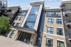 Attractive newer building - 
