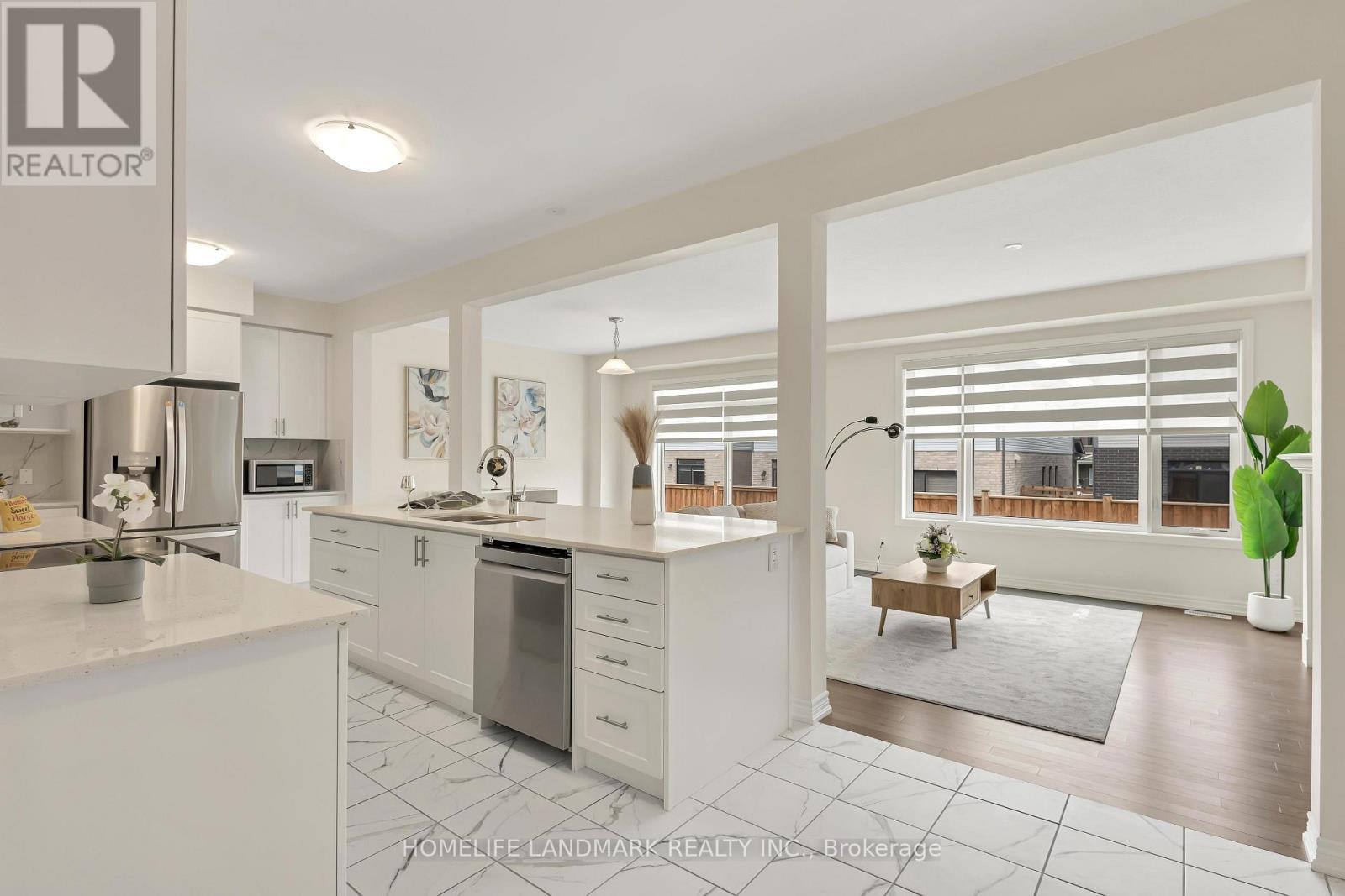 285 Broadacre Drive, Kitchener, ON - Indoor Photo Showing Kitchen With Stainless Steel Kitchen With Upgraded Kitchen
