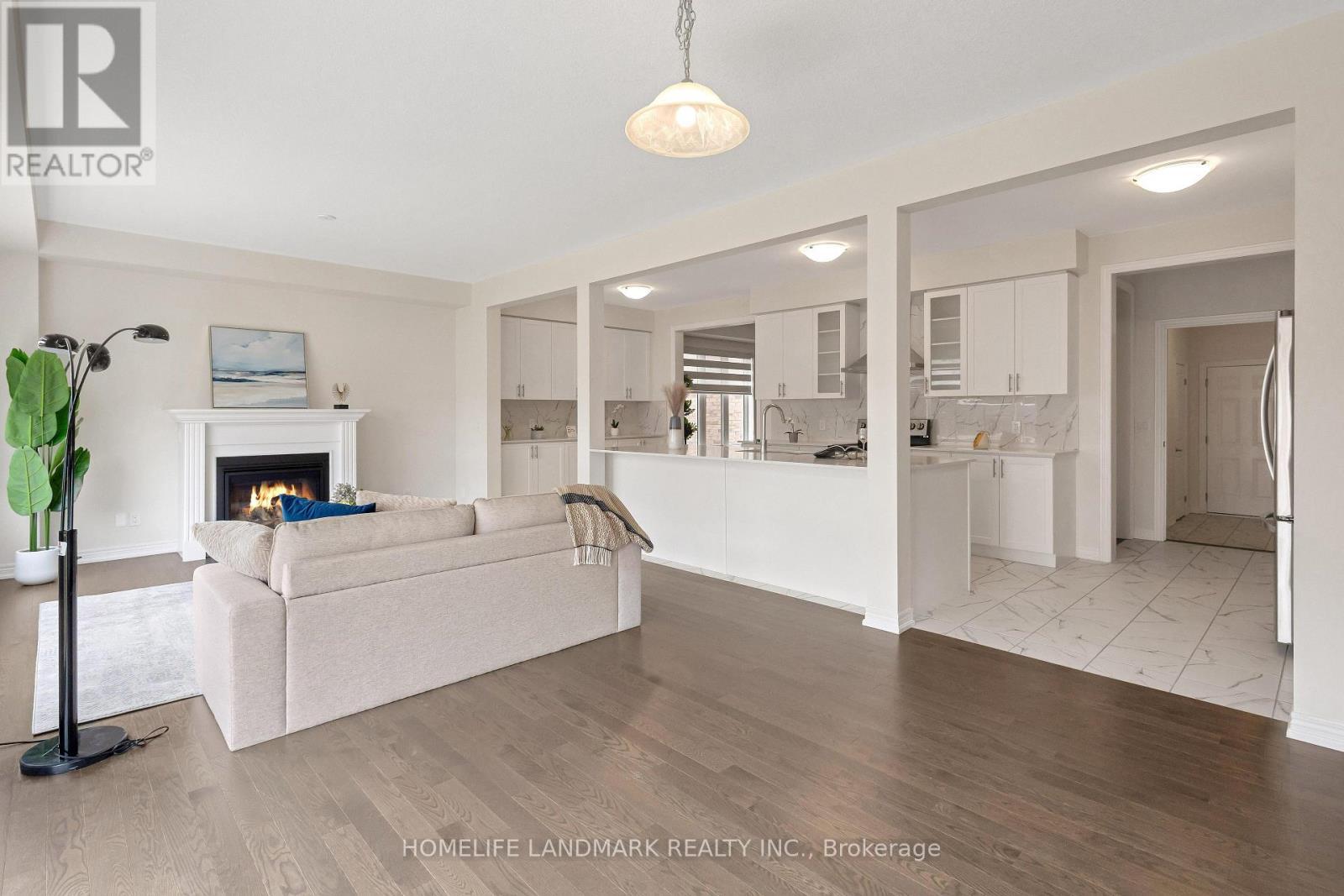 285 Broadacre Drive, Kitchener, ON - Indoor With Fireplace