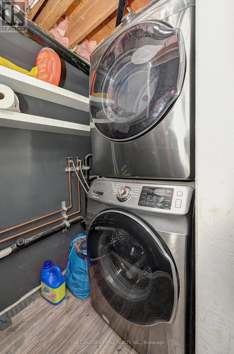 489 Strasburg Road, Kitchener, ON - Indoor Photo Showing Laundry Room