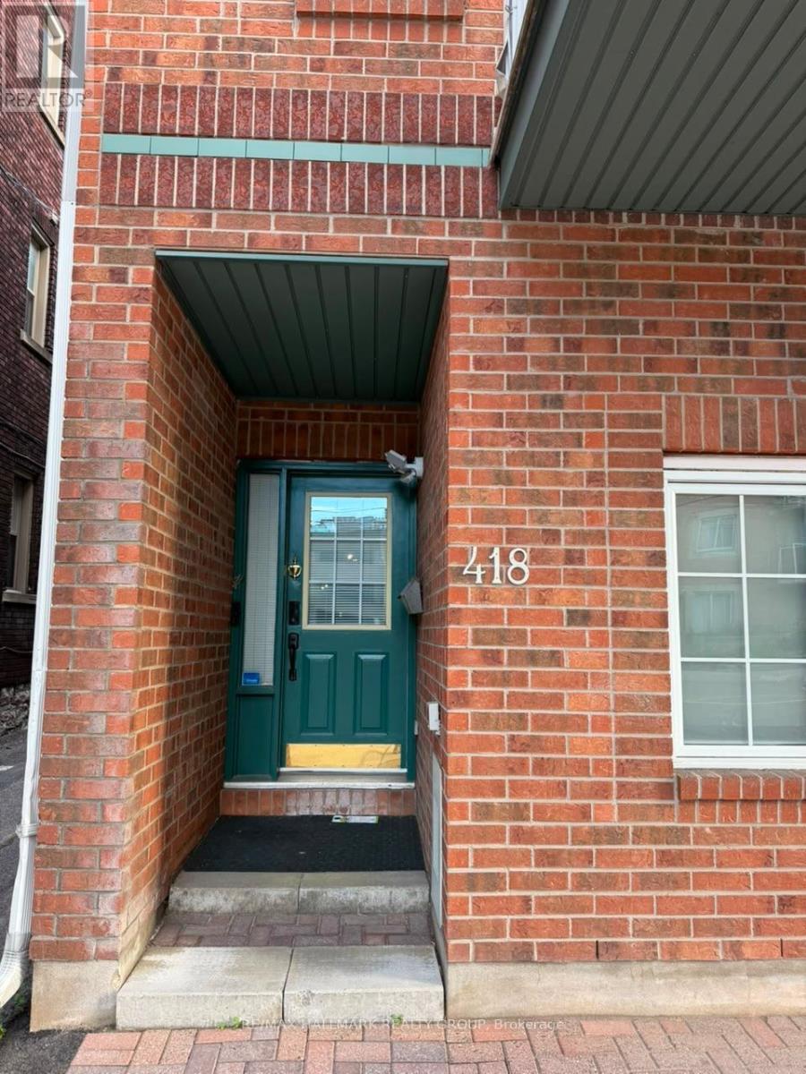 418 Somerset Street W, Ottawa, ON