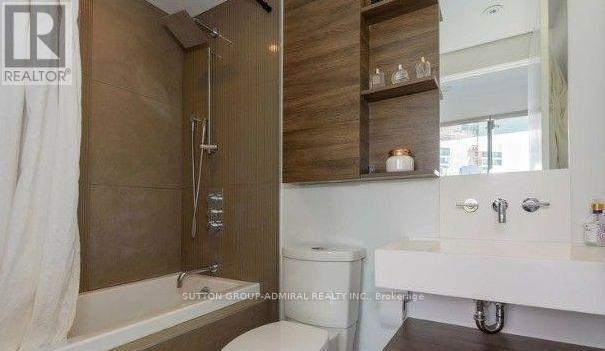 Washroom - 1605 - 5 St Joseph Street, Toronto, ON - Indoor Photo Showing Bathroom