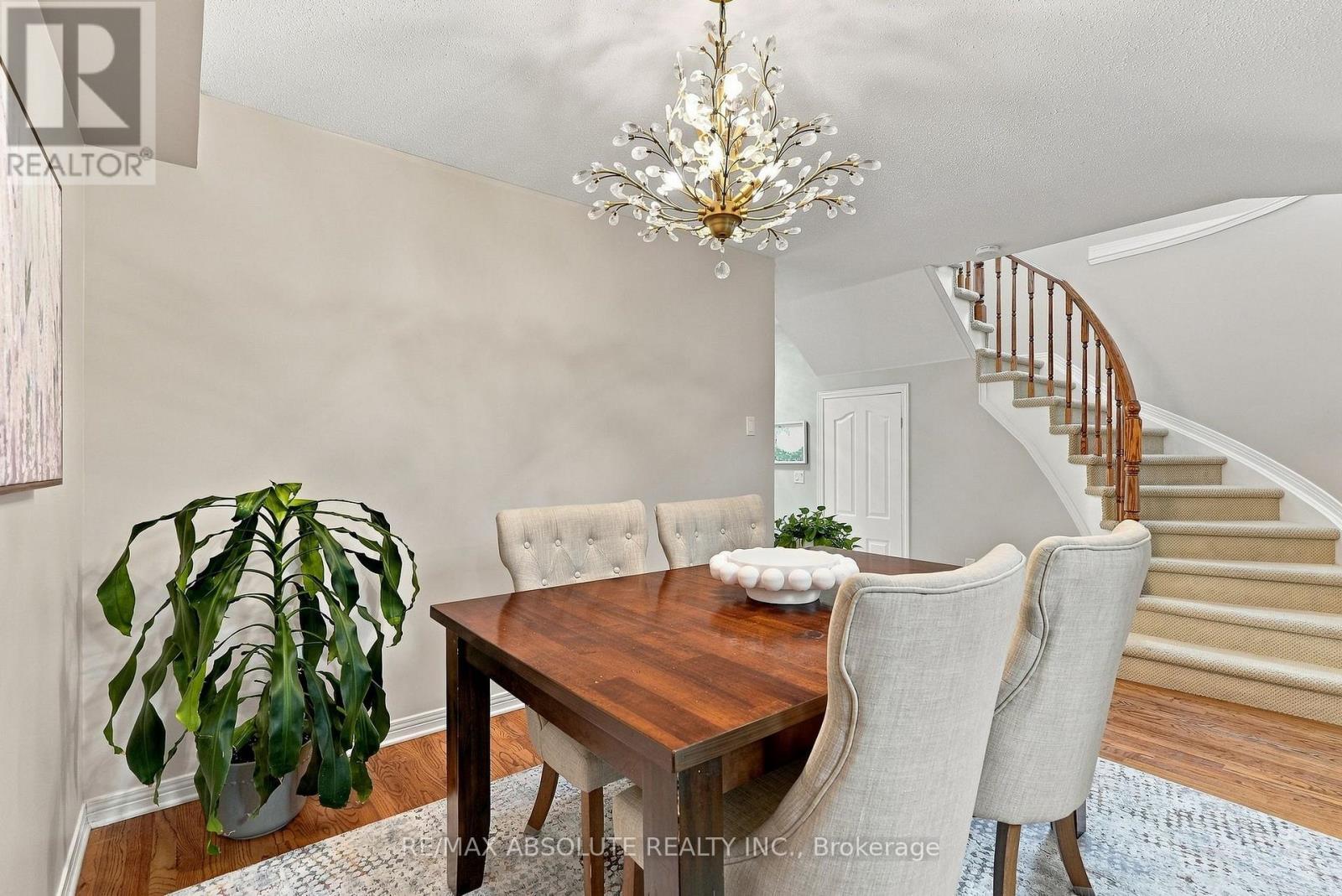 26 Milner Downs Crescent, Ottawa, ON - Indoor Photo Showing Dining Room