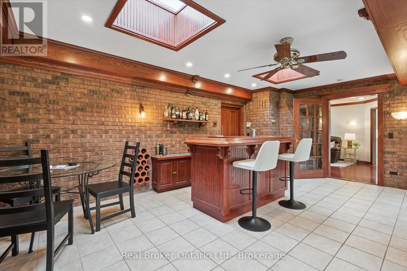 32 Sunset Drive, Woolwich, ON - Indoor Photo Showing Other Room