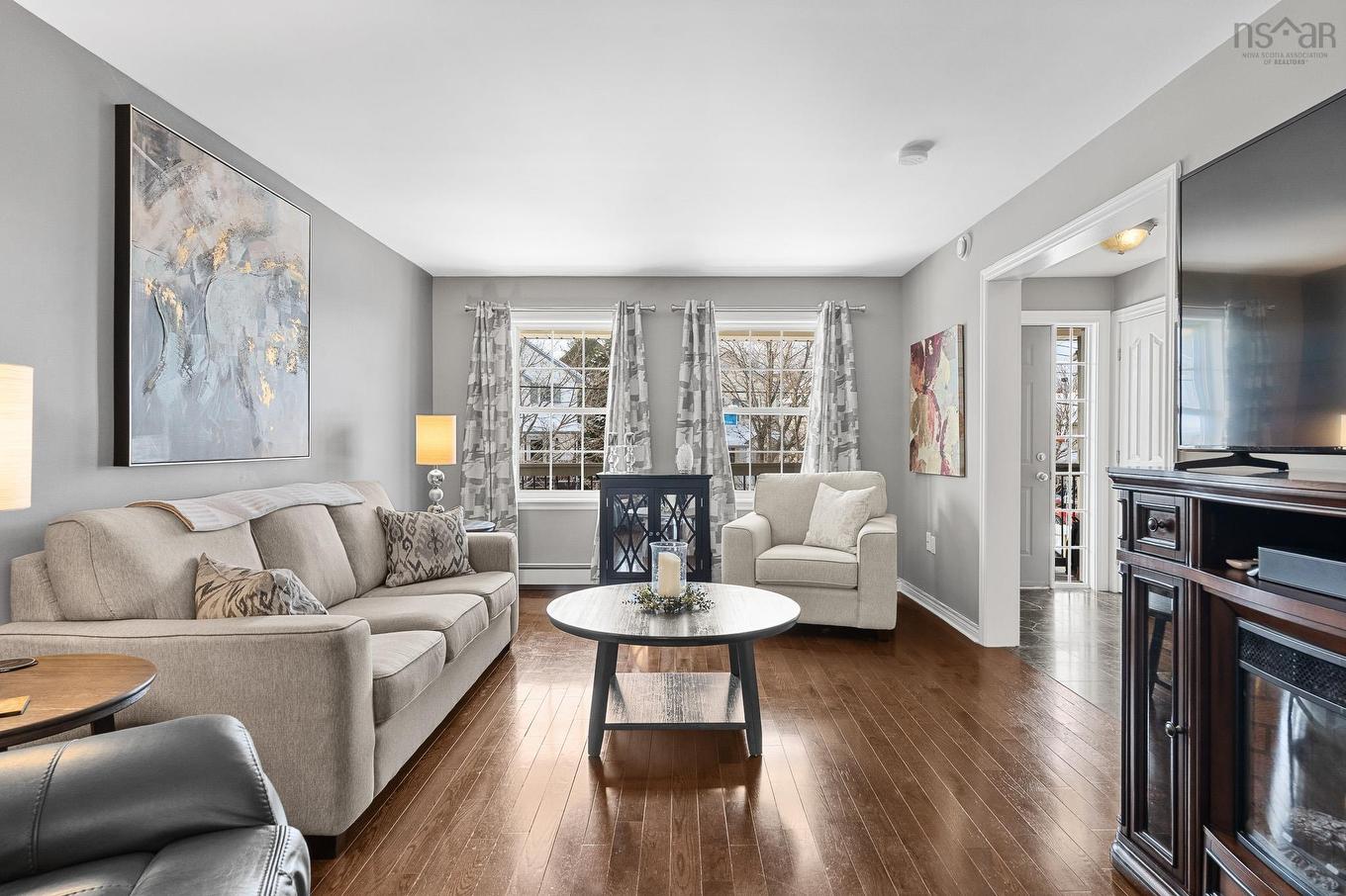 25 Aster Court, Halifax, NS - Indoor Photo Showing Living Room