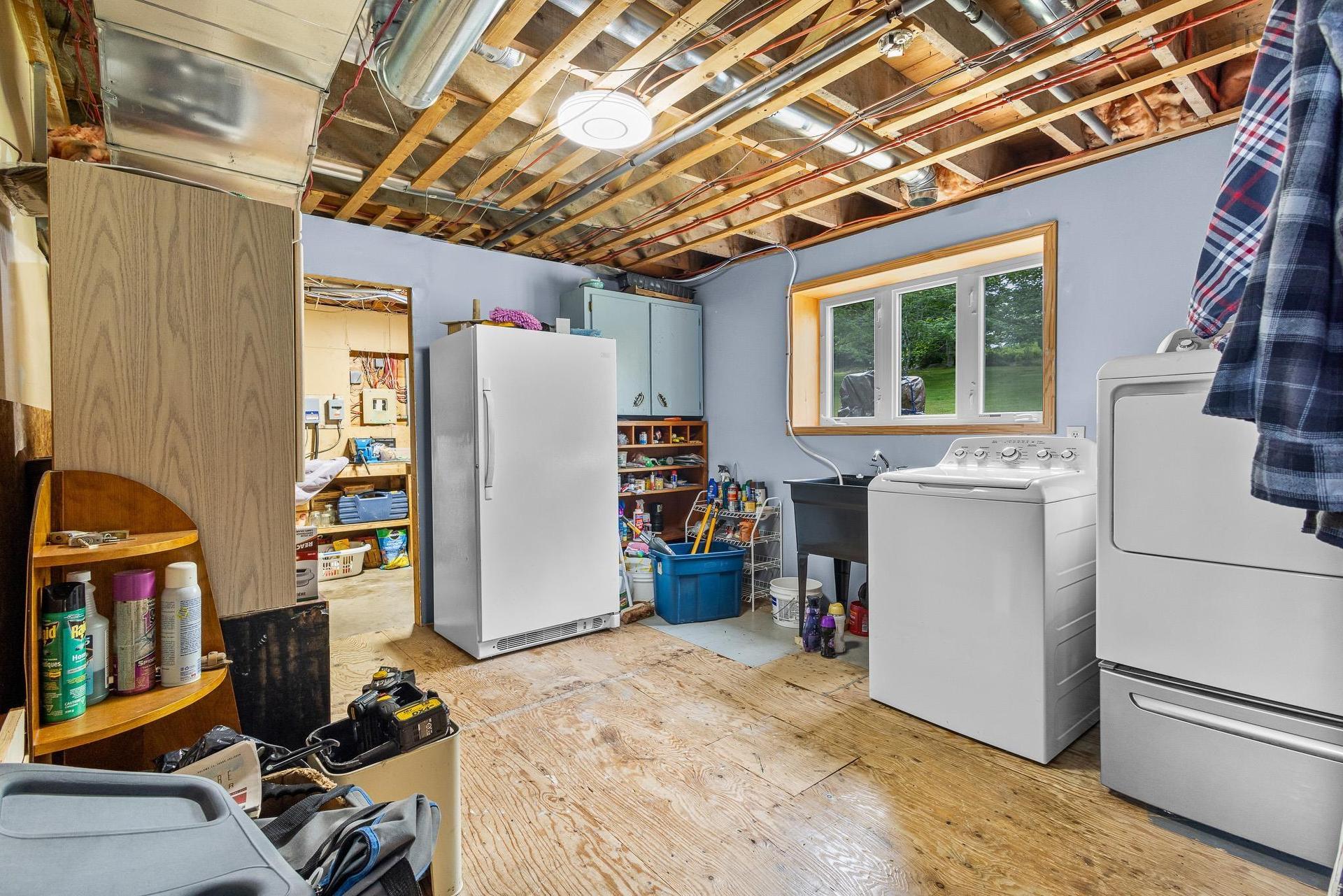 62 Murphys Road, Murphy Cove, NS - Indoor Photo Showing Laundry Room