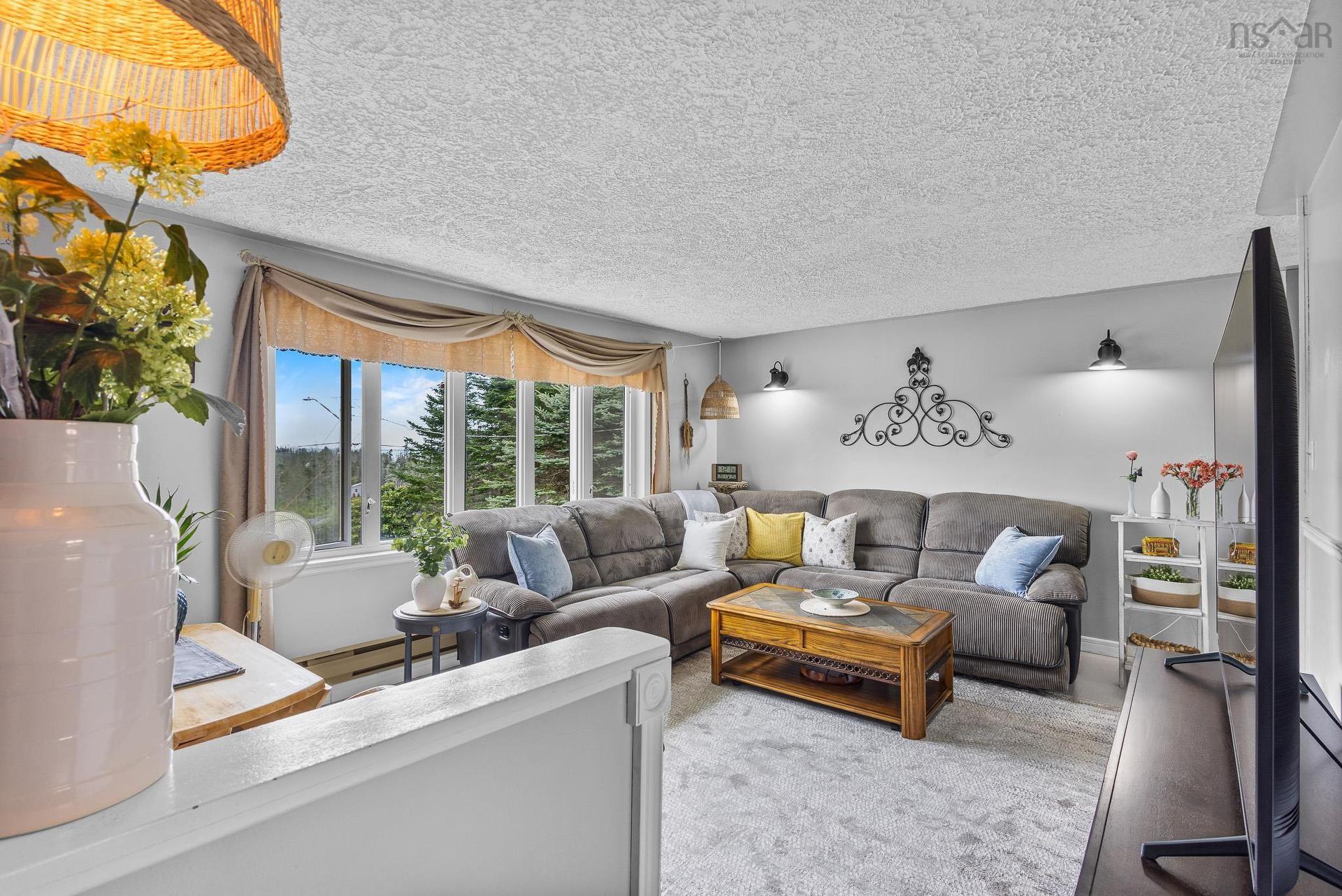 62 Murphys Road, Murphy Cove, NS - Indoor Photo Showing Living Room
