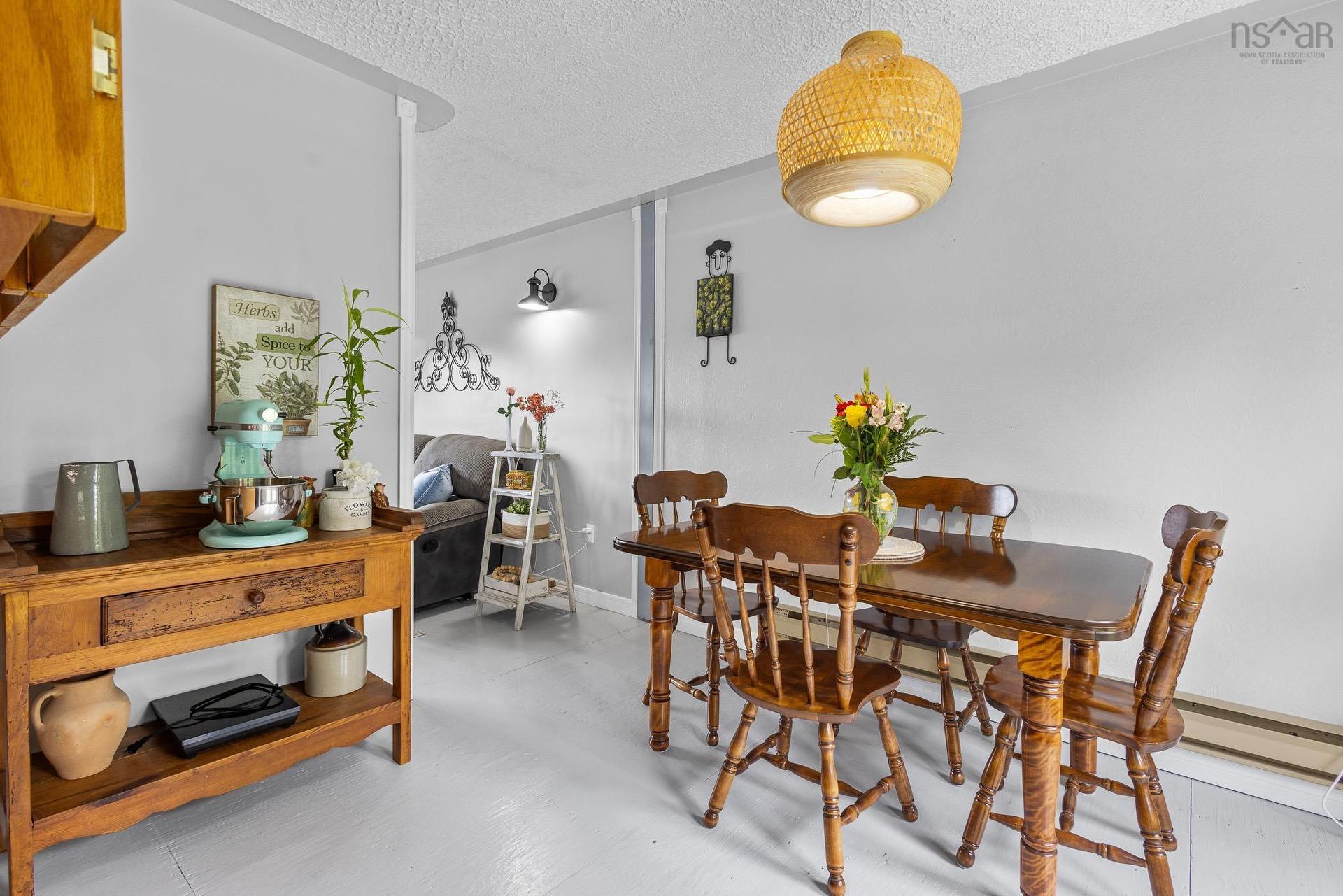 62 Murphys Road, Murphy Cove, NS - Indoor Photo Showing Dining Room