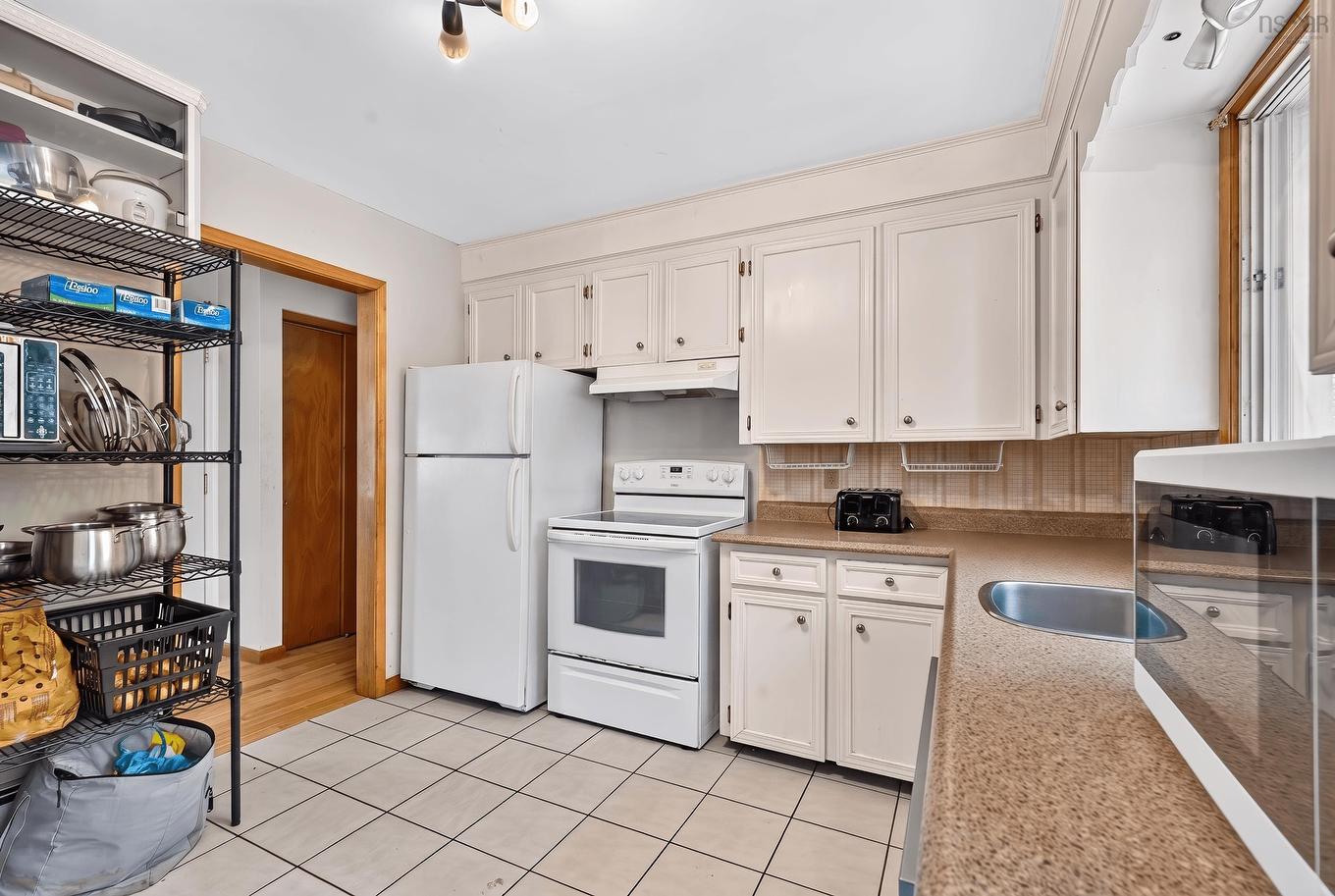 20 Apollo Court, Halifax, NS - Indoor Photo Showing Kitchen