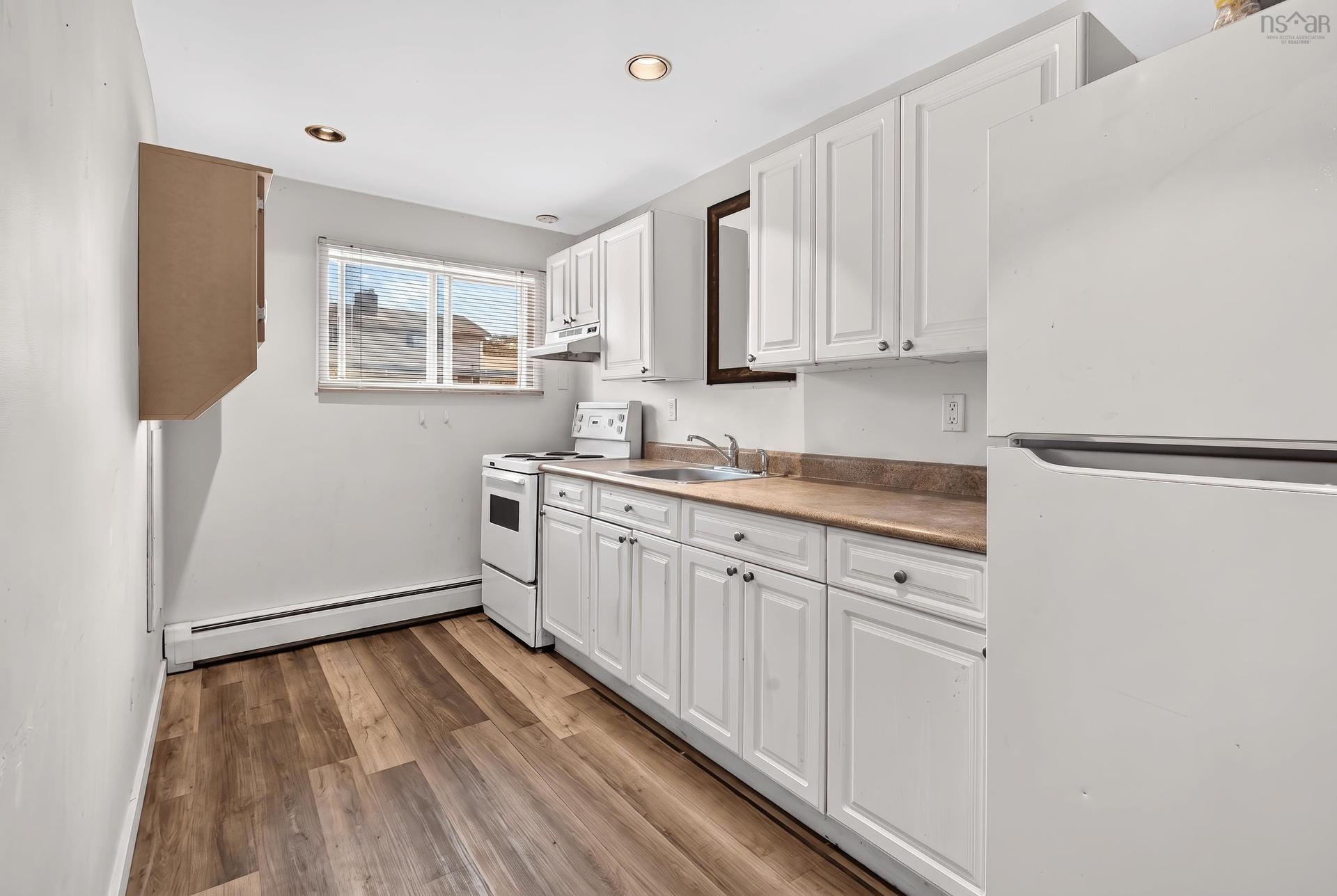 20 Apollo Court, Halifax, NS - Indoor Photo Showing Kitchen