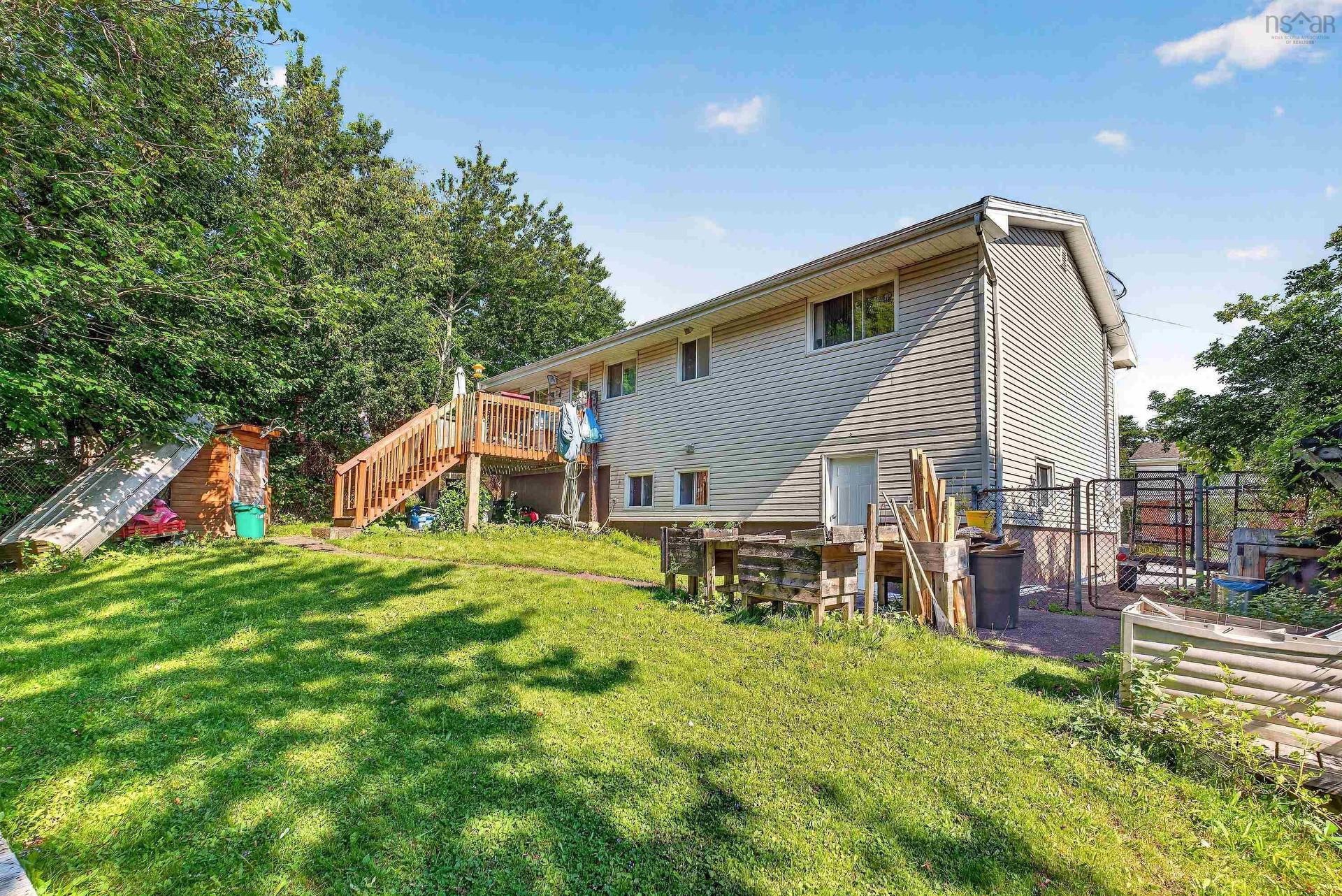 20 Apollo Court, Halifax, NS - Outdoor