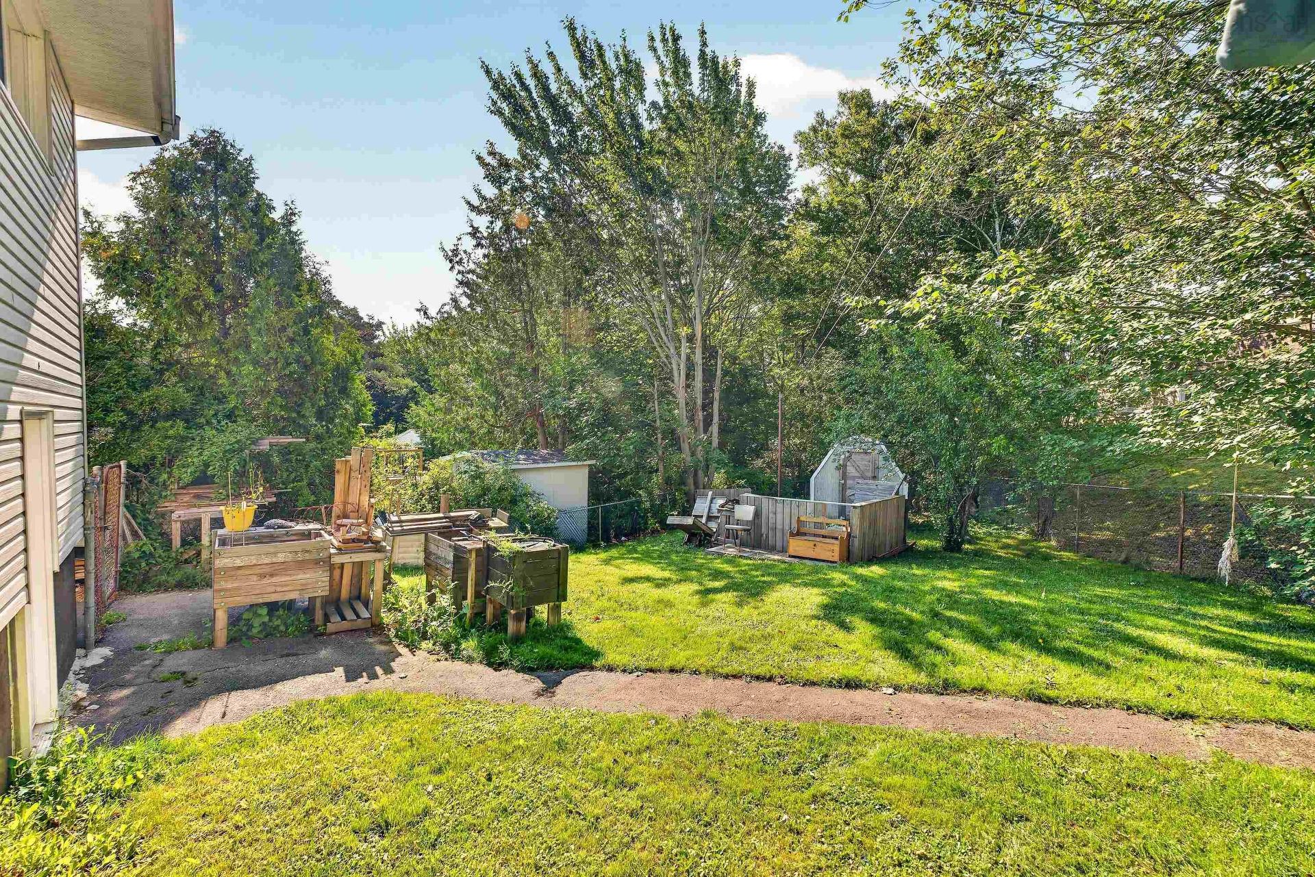 20 Apollo Court, Halifax, NS - Outdoor