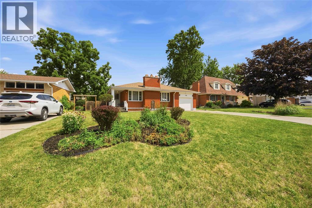 146 Westview Drive, St Clair, ON - Outdoor