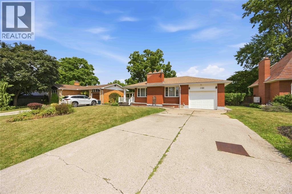 146 Westview Drive, St Clair, ON - Outdoor