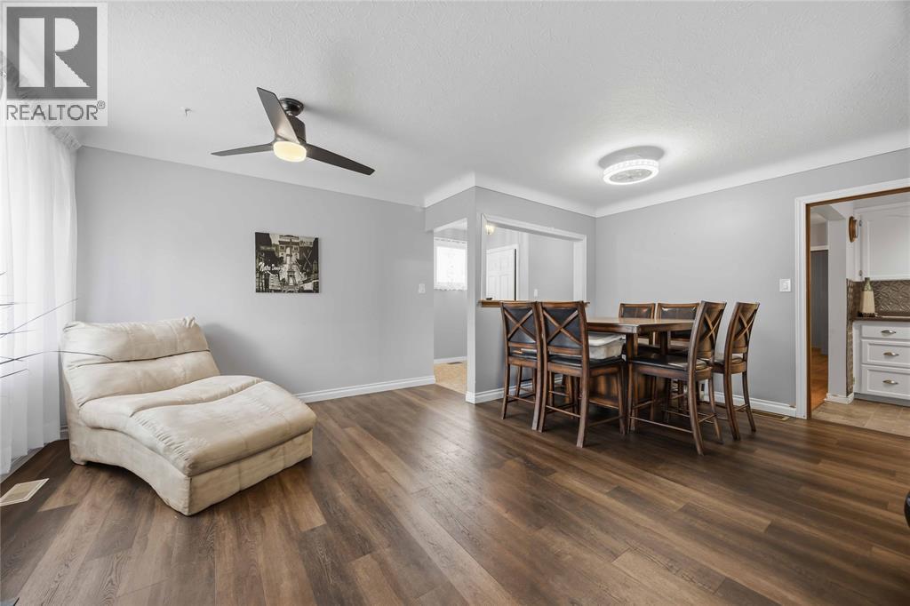 146 Westview Drive, St Clair, ON - Indoor