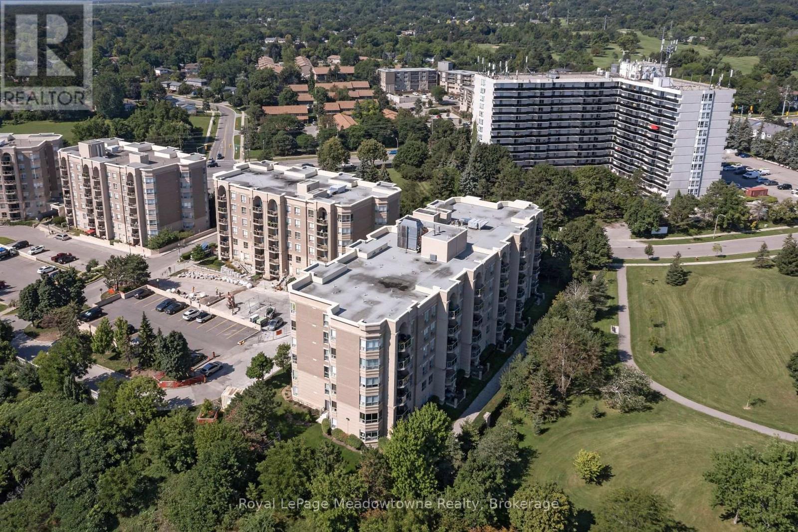 210 - 2075 Amherst Heights Drive, Burlington (Brant Hills), ON - Outdoor With View