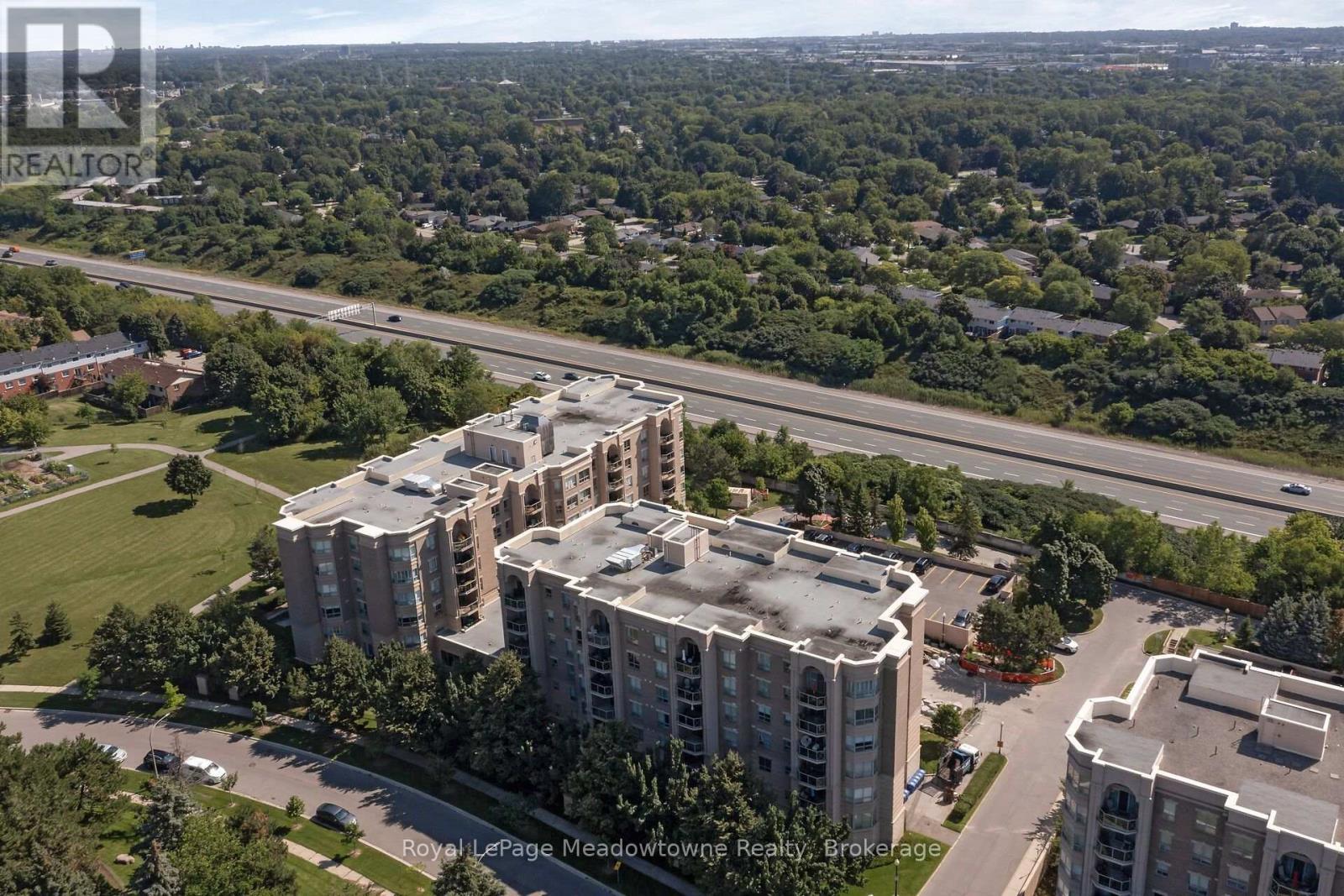 210 - 2075 Amherst Heights Drive, Burlington (Brant Hills), ON - Outdoor With View