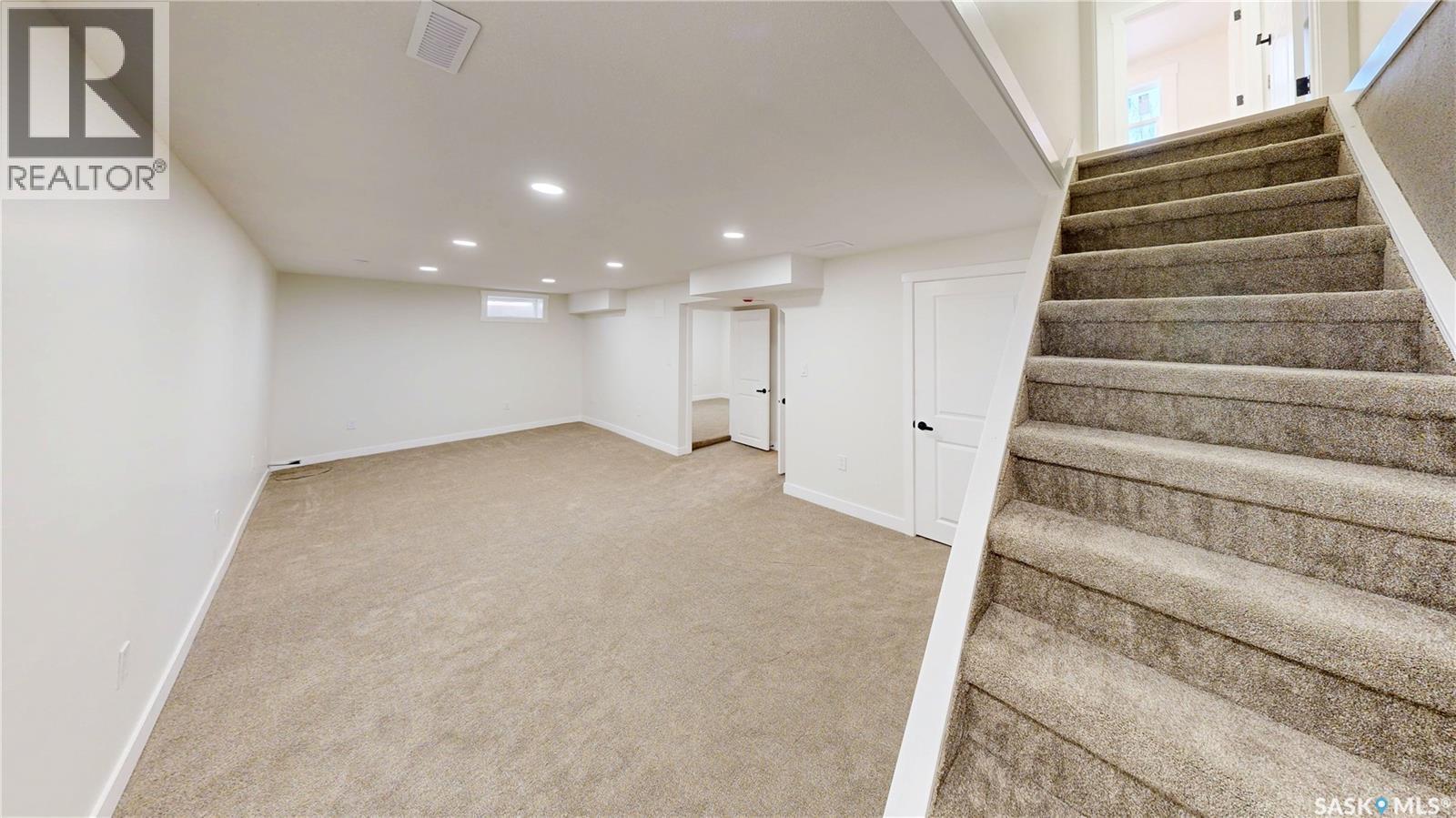 3022 Lacon Street, Regina, SK - Indoor Photo Showing Other Room
