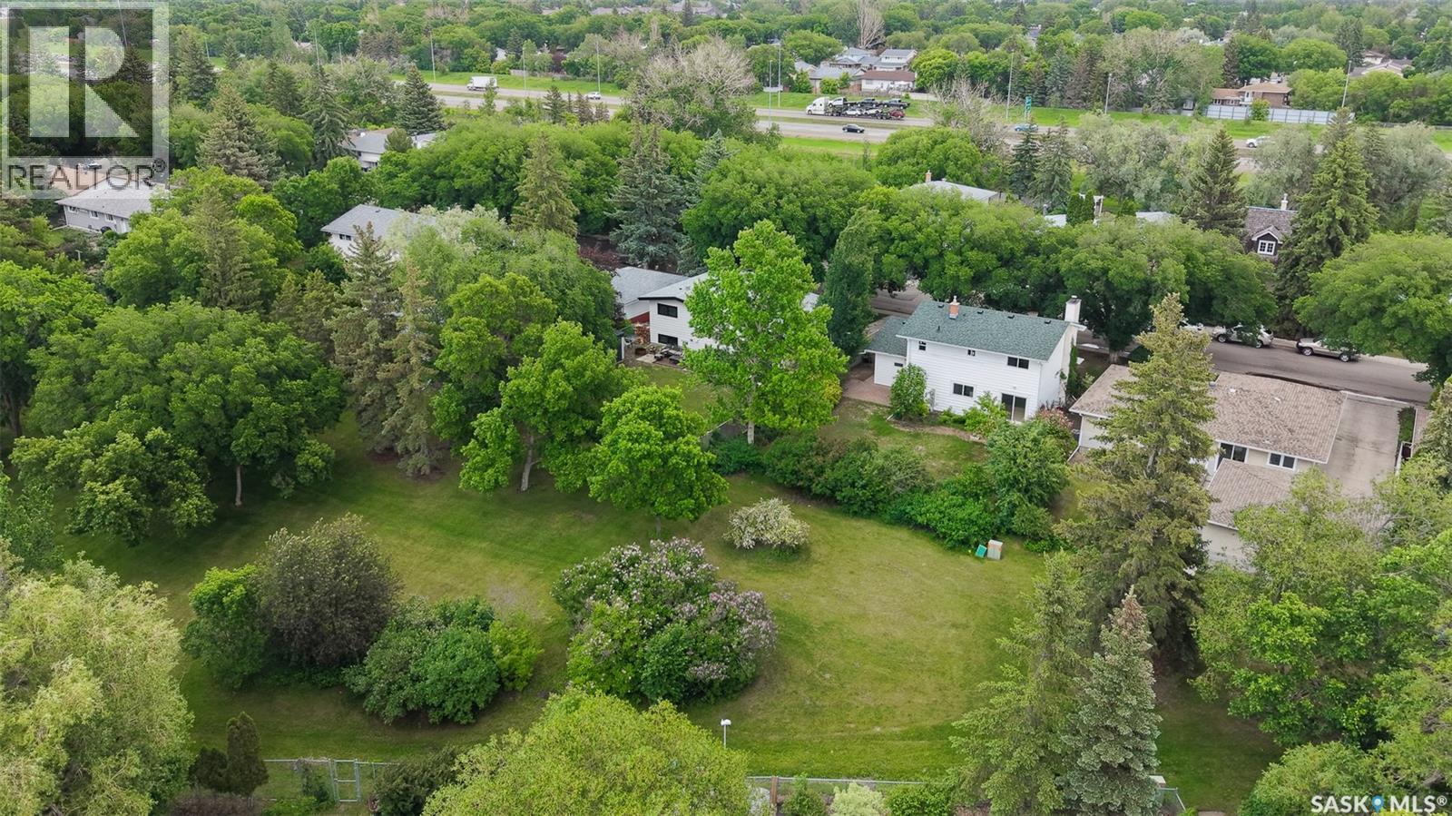 3022 Lacon Street, Regina, SK - Outdoor With View
