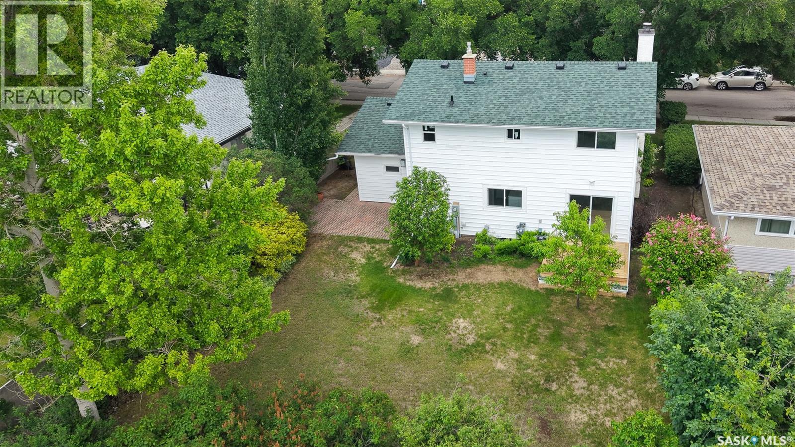 3022 Lacon Street, Regina, SK - Outdoor
