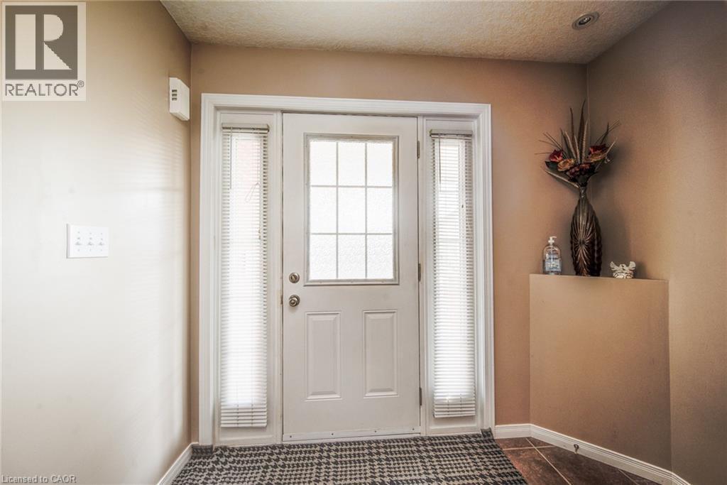 124 Udvari Crescent, Kitchener, ON - Indoor Photo Showing Other Room