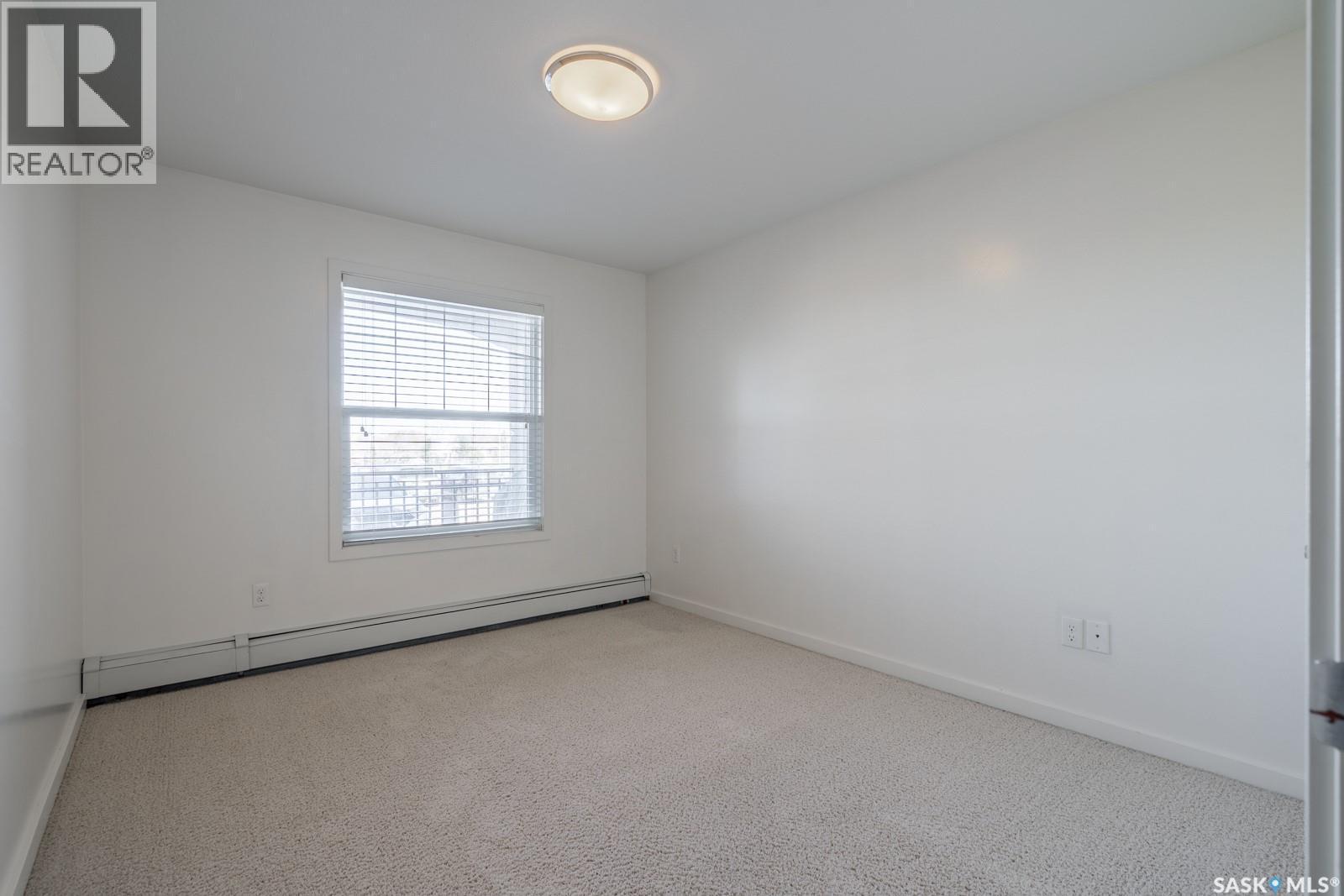 102 1610 Dakota Drive, Regina, SK - Indoor Photo Showing Other Room
