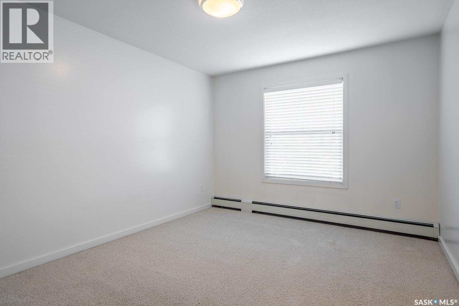 102 1610 Dakota Drive, Regina, SK - Indoor Photo Showing Other Room