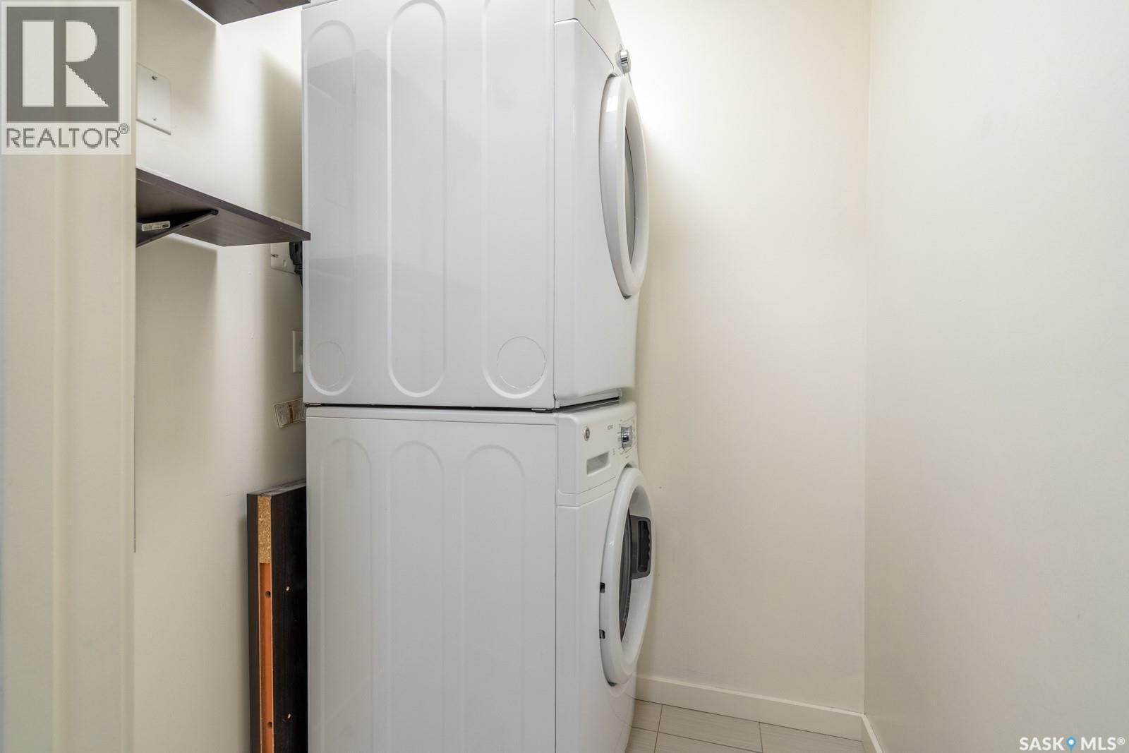 102 1610 Dakota Drive, Regina, SK - Indoor Photo Showing Laundry Room