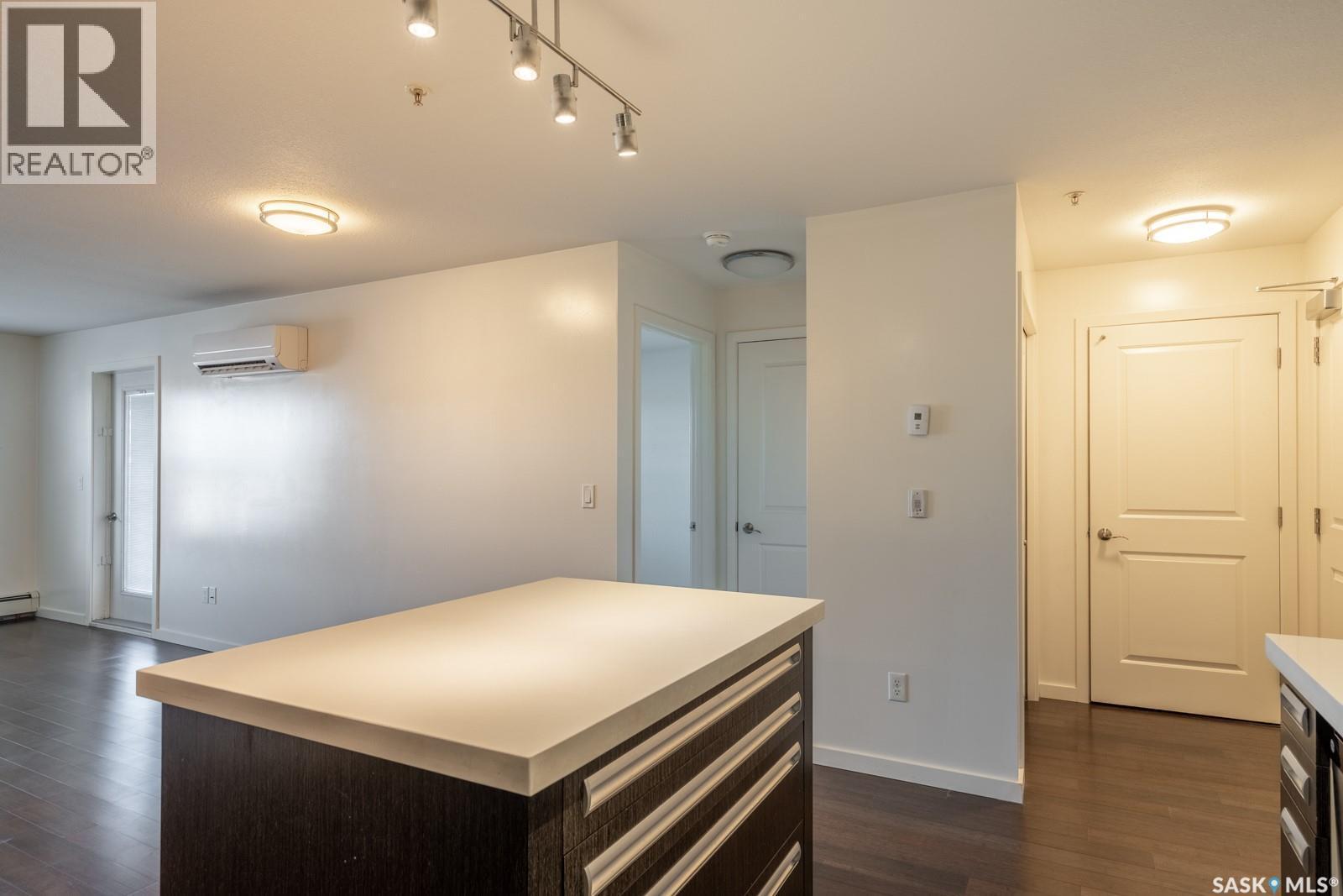 102 1610 Dakota Drive, Regina, SK - Indoor Photo Showing Other Room