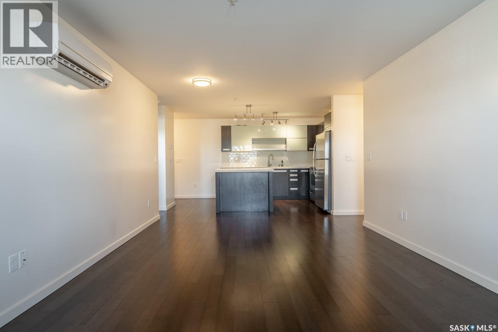 102 1610 Dakota Drive, Regina, SK - Indoor
