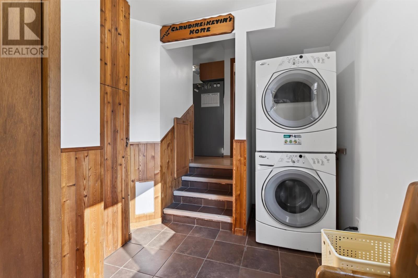 1 Eagle Dr, Desbarats, ON - Indoor Photo Showing Laundry Room