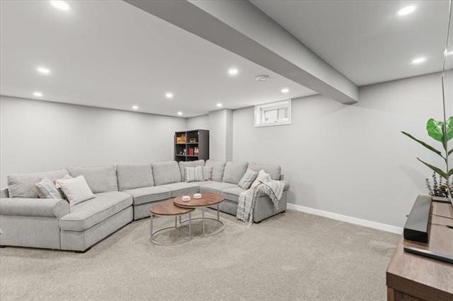 31 Werrell Cr, Winnipeg, MB - Indoor Photo Showing Basement